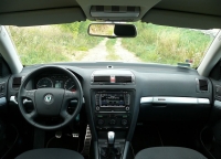 Skoda Octavia Scout universal 5-door (2 generation) 2.0 TDI MT 4x4 (140 HP) image, Skoda Octavia Scout universal 5-door (2 generation) 2.0 TDI MT 4x4 (140 HP) images, Skoda Octavia Scout universal 5-door (2 generation) 2.0 TDI MT 4x4 (140 HP) photos, Skoda Octavia Scout universal 5-door (2 generation) 2.0 TDI MT 4x4 (140 HP) photo, Skoda Octavia Scout universal 5-door (2 generation) 2.0 TDI MT 4x4 (140 HP) picture, Skoda Octavia Scout universal 5-door (2 generation) 2.0 TDI MT 4x4 (140 HP) pictures