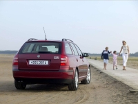 Skoda Octavia Wagon 5-door (2 generation) 1.6 MT (102 HP) image, Skoda Octavia Wagon 5-door (2 generation) 1.6 MT (102 HP) images, Skoda Octavia Wagon 5-door (2 generation) 1.6 MT (102 HP) photos, Skoda Octavia Wagon 5-door (2 generation) 1.6 MT (102 HP) photo, Skoda Octavia Wagon 5-door (2 generation) 1.6 MT (102 HP) picture, Skoda Octavia Wagon 5-door (2 generation) 1.6 MT (102 HP) pictures