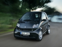 Smart Fortwo Brabus hatchback (1 generation) AT 0.7 (75hp) avis, Smart Fortwo Brabus hatchback (1 generation) AT 0.7 (75hp) prix, Smart Fortwo Brabus hatchback (1 generation) AT 0.7 (75hp) caractéristiques, Smart Fortwo Brabus hatchback (1 generation) AT 0.7 (75hp) Fiche, Smart Fortwo Brabus hatchback (1 generation) AT 0.7 (75hp) Fiche technique, Smart Fortwo Brabus hatchback (1 generation) AT 0.7 (75hp) achat, Smart Fortwo Brabus hatchback (1 generation) AT 0.7 (75hp) acheter, Smart Fortwo Brabus hatchback (1 generation) AT 0.7 (75hp) Auto