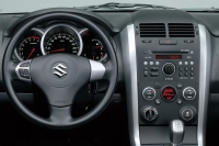Suzuki Grand Vitara 5 Crossover-door (2 generation) 2.0 AT AWD (140 hp) JLX-A (2013) image, Suzuki Grand Vitara 5 Crossover-door (2 generation) 2.0 AT AWD (140 hp) JLX-A (2013) images, Suzuki Grand Vitara 5 Crossover-door (2 generation) 2.0 AT AWD (140 hp) JLX-A (2013) photos, Suzuki Grand Vitara 5 Crossover-door (2 generation) 2.0 AT AWD (140 hp) JLX-A (2013) photo, Suzuki Grand Vitara 5 Crossover-door (2 generation) 2.0 AT AWD (140 hp) JLX-A (2013) picture, Suzuki Grand Vitara 5 Crossover-door (2 generation) 2.0 AT AWD (140 hp) JLX-A (2013) pictures