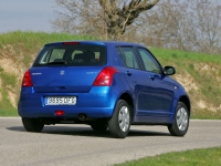 Suzuki Swift Hatchback 5-door. (3 generation) 1.3 AT (92hp) image, Suzuki Swift Hatchback 5-door. (3 generation) 1.3 AT (92hp) images, Suzuki Swift Hatchback 5-door. (3 generation) 1.3 AT (92hp) photos, Suzuki Swift Hatchback 5-door. (3 generation) 1.3 AT (92hp) photo, Suzuki Swift Hatchback 5-door. (3 generation) 1.3 AT (92hp) picture, Suzuki Swift Hatchback 5-door. (3 generation) 1.3 AT (92hp) pictures