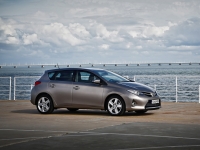 Toyota Auris Hatchback 5-door. (2 generation) 1.4 D-4D MMT image, Toyota Auris Hatchback 5-door. (2 generation) 1.4 D-4D MMT images, Toyota Auris Hatchback 5-door. (2 generation) 1.4 D-4D MMT photos, Toyota Auris Hatchback 5-door. (2 generation) 1.4 D-4D MMT photo, Toyota Auris Hatchback 5-door. (2 generation) 1.4 D-4D MMT picture, Toyota Auris Hatchback 5-door. (2 generation) 1.4 D-4D MMT pictures