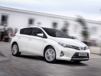 Toyota Auris Hybrid hatchback (2 generation) 1.8 CVT (136 HP) image, Toyota Auris Hybrid hatchback (2 generation) 1.8 CVT (136 HP) images, Toyota Auris Hybrid hatchback (2 generation) 1.8 CVT (136 HP) photos, Toyota Auris Hybrid hatchback (2 generation) 1.8 CVT (136 HP) photo, Toyota Auris Hybrid hatchback (2 generation) 1.8 CVT (136 HP) picture, Toyota Auris Hybrid hatchback (2 generation) 1.8 CVT (136 HP) pictures