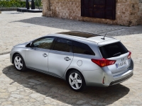 Toyota Auris Touring Sports wagon (2 generation) 1.33 MT image, Toyota Auris Touring Sports wagon (2 generation) 1.33 MT images, Toyota Auris Touring Sports wagon (2 generation) 1.33 MT photos, Toyota Auris Touring Sports wagon (2 generation) 1.33 MT photo, Toyota Auris Touring Sports wagon (2 generation) 1.33 MT picture, Toyota Auris Touring Sports wagon (2 generation) 1.33 MT pictures