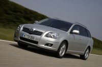 Toyota Avensis Wagon (2 generation) 1.8 MT (129hp) image, Toyota Avensis Wagon (2 generation) 1.8 MT (129hp) images, Toyota Avensis Wagon (2 generation) 1.8 MT (129hp) photos, Toyota Avensis Wagon (2 generation) 1.8 MT (129hp) photo, Toyota Avensis Wagon (2 generation) 1.8 MT (129hp) picture, Toyota Avensis Wagon (2 generation) 1.8 MT (129hp) pictures