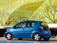 Toyota Aygo Hatchback (1 generation) 1.0 MMT (68hp) image, Toyota Aygo Hatchback (1 generation) 1.0 MMT (68hp) images, Toyota Aygo Hatchback (1 generation) 1.0 MMT (68hp) photos, Toyota Aygo Hatchback (1 generation) 1.0 MMT (68hp) photo, Toyota Aygo Hatchback (1 generation) 1.0 MMT (68hp) picture, Toyota Aygo Hatchback (1 generation) 1.0 MMT (68hp) pictures