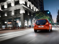 Toyota Aygo Hatchback (1 generation) 1.0 MT image, Toyota Aygo Hatchback (1 generation) 1.0 MT images, Toyota Aygo Hatchback (1 generation) 1.0 MT photos, Toyota Aygo Hatchback (1 generation) 1.0 MT photo, Toyota Aygo Hatchback (1 generation) 1.0 MT picture, Toyota Aygo Hatchback (1 generation) 1.0 MT pictures