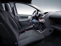 Toyota Aygo Hatchback 5-door. (1 generation) 1.4 HDi MT (55hp) image, Toyota Aygo Hatchback 5-door. (1 generation) 1.4 HDi MT (55hp) images, Toyota Aygo Hatchback 5-door. (1 generation) 1.4 HDi MT (55hp) photos, Toyota Aygo Hatchback 5-door. (1 generation) 1.4 HDi MT (55hp) photo, Toyota Aygo Hatchback 5-door. (1 generation) 1.4 HDi MT (55hp) picture, Toyota Aygo Hatchback 5-door. (1 generation) 1.4 HDi MT (55hp) pictures