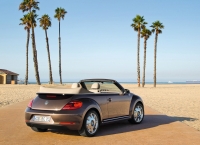 Volkswagen Beetle Convertible (2 generation) 1.6 Highline TDI DSG (105hp) image, Volkswagen Beetle Convertible (2 generation) 1.6 Highline TDI DSG (105hp) images, Volkswagen Beetle Convertible (2 generation) 1.6 Highline TDI DSG (105hp) photos, Volkswagen Beetle Convertible (2 generation) 1.6 Highline TDI DSG (105hp) photo, Volkswagen Beetle Convertible (2 generation) 1.6 Highline TDI DSG (105hp) picture, Volkswagen Beetle Convertible (2 generation) 1.6 Highline TDI DSG (105hp) pictures