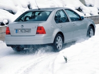 Volkswagen Bora Sedan (1 generation) 1.9 TDI AT (130hp) avis, Volkswagen Bora Sedan (1 generation) 1.9 TDI AT (130hp) prix, Volkswagen Bora Sedan (1 generation) 1.9 TDI AT (130hp) caractéristiques, Volkswagen Bora Sedan (1 generation) 1.9 TDI AT (130hp) Fiche, Volkswagen Bora Sedan (1 generation) 1.9 TDI AT (130hp) Fiche technique, Volkswagen Bora Sedan (1 generation) 1.9 TDI AT (130hp) achat, Volkswagen Bora Sedan (1 generation) 1.9 TDI AT (130hp) acheter, Volkswagen Bora Sedan (1 generation) 1.9 TDI AT (130hp) Auto