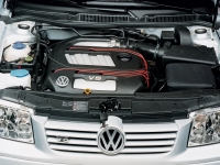 Volkswagen Bora Sedan (1 generation) 1.9 TDI MT (130hp) image, Volkswagen Bora Sedan (1 generation) 1.9 TDI MT (130hp) images, Volkswagen Bora Sedan (1 generation) 1.9 TDI MT (130hp) photos, Volkswagen Bora Sedan (1 generation) 1.9 TDI MT (130hp) photo, Volkswagen Bora Sedan (1 generation) 1.9 TDI MT (130hp) picture, Volkswagen Bora Sedan (1 generation) 1.9 TDI MT (130hp) pictures