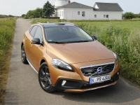Volvo V40 Cross Country hatchback 5-door. (2 generation) 2.0 T4 Geartronic all wheel drive (180hp) Kinetic (2014) image, Volvo V40 Cross Country hatchback 5-door. (2 generation) 2.0 T4 Geartronic all wheel drive (180hp) Kinetic (2014) images, Volvo V40 Cross Country hatchback 5-door. (2 generation) 2.0 T4 Geartronic all wheel drive (180hp) Kinetic (2014) photos, Volvo V40 Cross Country hatchback 5-door. (2 generation) 2.0 T4 Geartronic all wheel drive (180hp) Kinetic (2014) photo, Volvo V40 Cross Country hatchback 5-door. (2 generation) 2.0 T4 Geartronic all wheel drive (180hp) Kinetic (2014) picture, Volvo V40 Cross Country hatchback 5-door. (2 generation) 2.0 T4 Geartronic all wheel drive (180hp) Kinetic (2014) pictures