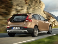 Volvo V40 Cross Country hatchback 5-door. (2 generation) 2.0 T4 Geartronic all wheel drive (180hp) Momentum (2014) image, Volvo V40 Cross Country hatchback 5-door. (2 generation) 2.0 T4 Geartronic all wheel drive (180hp) Momentum (2014) images, Volvo V40 Cross Country hatchback 5-door. (2 generation) 2.0 T4 Geartronic all wheel drive (180hp) Momentum (2014) photos, Volvo V40 Cross Country hatchback 5-door. (2 generation) 2.0 T4 Geartronic all wheel drive (180hp) Momentum (2014) photo, Volvo V40 Cross Country hatchback 5-door. (2 generation) 2.0 T4 Geartronic all wheel drive (180hp) Momentum (2014) picture, Volvo V40 Cross Country hatchback 5-door. (2 generation) 2.0 T4 Geartronic all wheel drive (180hp) Momentum (2014) pictures