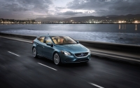 Volvo V40 Hatchback 5-door. (2 generation) 1.6 T4 MT Turbo (180hp) image, Volvo V40 Hatchback 5-door. (2 generation) 1.6 T4 MT Turbo (180hp) images, Volvo V40 Hatchback 5-door. (2 generation) 1.6 T4 MT Turbo (180hp) photos, Volvo V40 Hatchback 5-door. (2 generation) 1.6 T4 MT Turbo (180hp) photo, Volvo V40 Hatchback 5-door. (2 generation) 1.6 T4 MT Turbo (180hp) picture, Volvo V40 Hatchback 5-door. (2 generation) 1.6 T4 MT Turbo (180hp) pictures