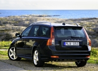 Volvo V50 Wagon (1 generation) 1.8 MT (125 Hp) image, Volvo V50 Wagon (1 generation) 1.8 MT (125 Hp) images, Volvo V50 Wagon (1 generation) 1.8 MT (125 Hp) photos, Volvo V50 Wagon (1 generation) 1.8 MT (125 Hp) photo, Volvo V50 Wagon (1 generation) 1.8 MT (125 Hp) picture, Volvo V50 Wagon (1 generation) 1.8 MT (125 Hp) pictures