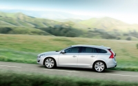 Volvo V60 Estate (1 generation) 1.6 T4 MT (180 HP) image, Volvo V60 Estate (1 generation) 1.6 T4 MT (180 HP) images, Volvo V60 Estate (1 generation) 1.6 T4 MT (180 HP) photos, Volvo V60 Estate (1 generation) 1.6 T4 MT (180 HP) photo, Volvo V60 Estate (1 generation) 1.6 T4 MT (180 HP) picture, Volvo V60 Estate (1 generation) 1.6 T4 MT (180 HP) pictures